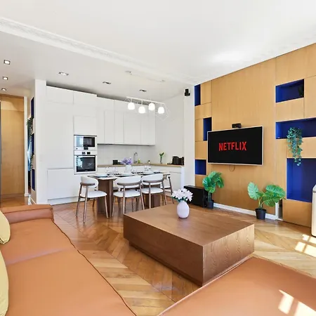 Vibrant 2br Near Bastille & Le Marais * Paris